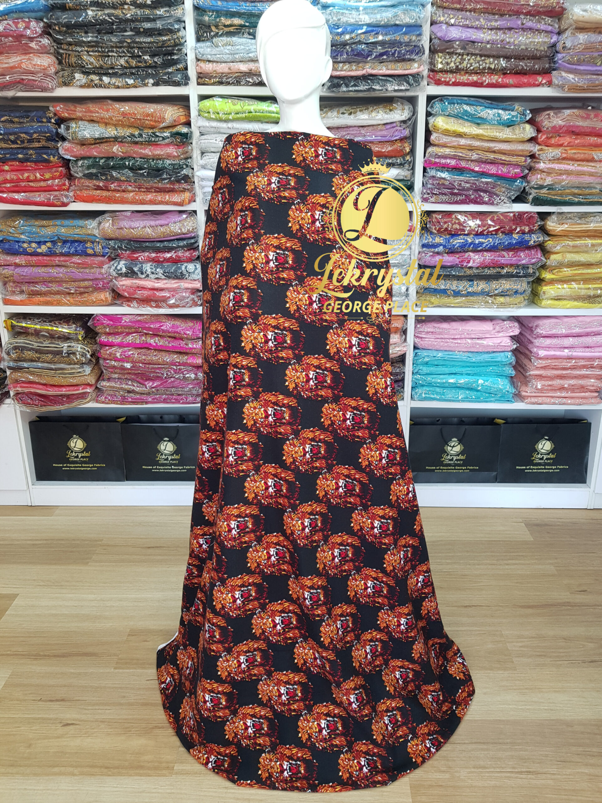 Isiagu Fabric - Image 2